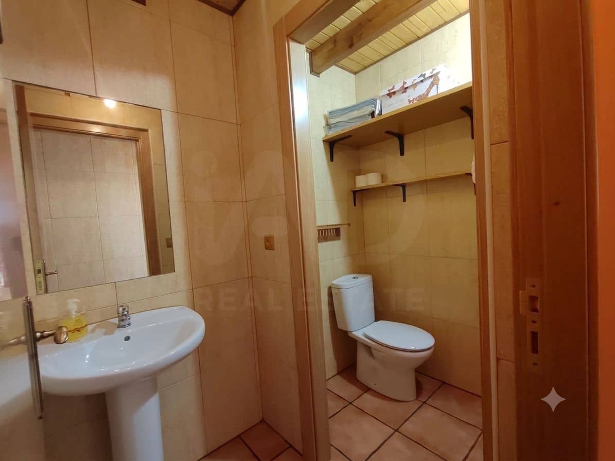 3 Zimmer Villa zu verkaufen in Villaobispo de Otero mit Garage - 259.900 € (Ref: 10020033)