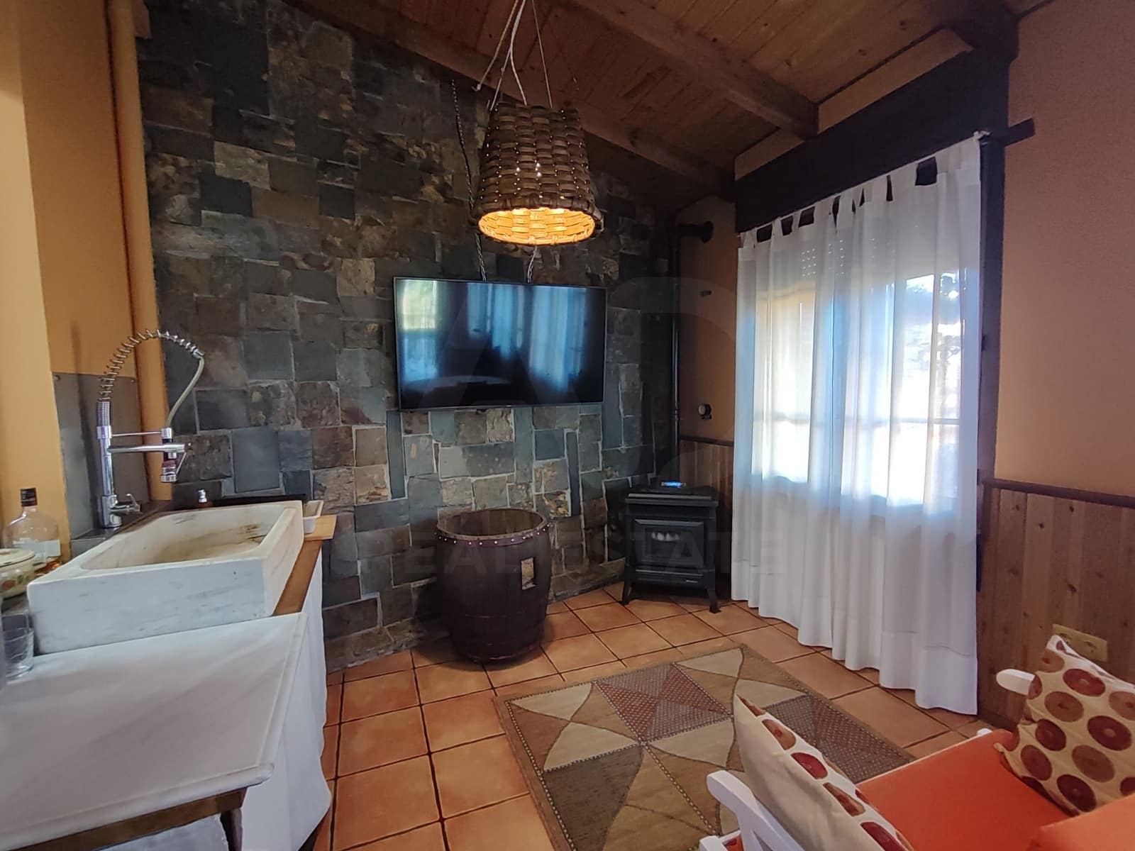 3 Zimmer Villa zu verkaufen in Villaobispo de Otero mit Garage - 259.900 € (Ref: 10020033)
