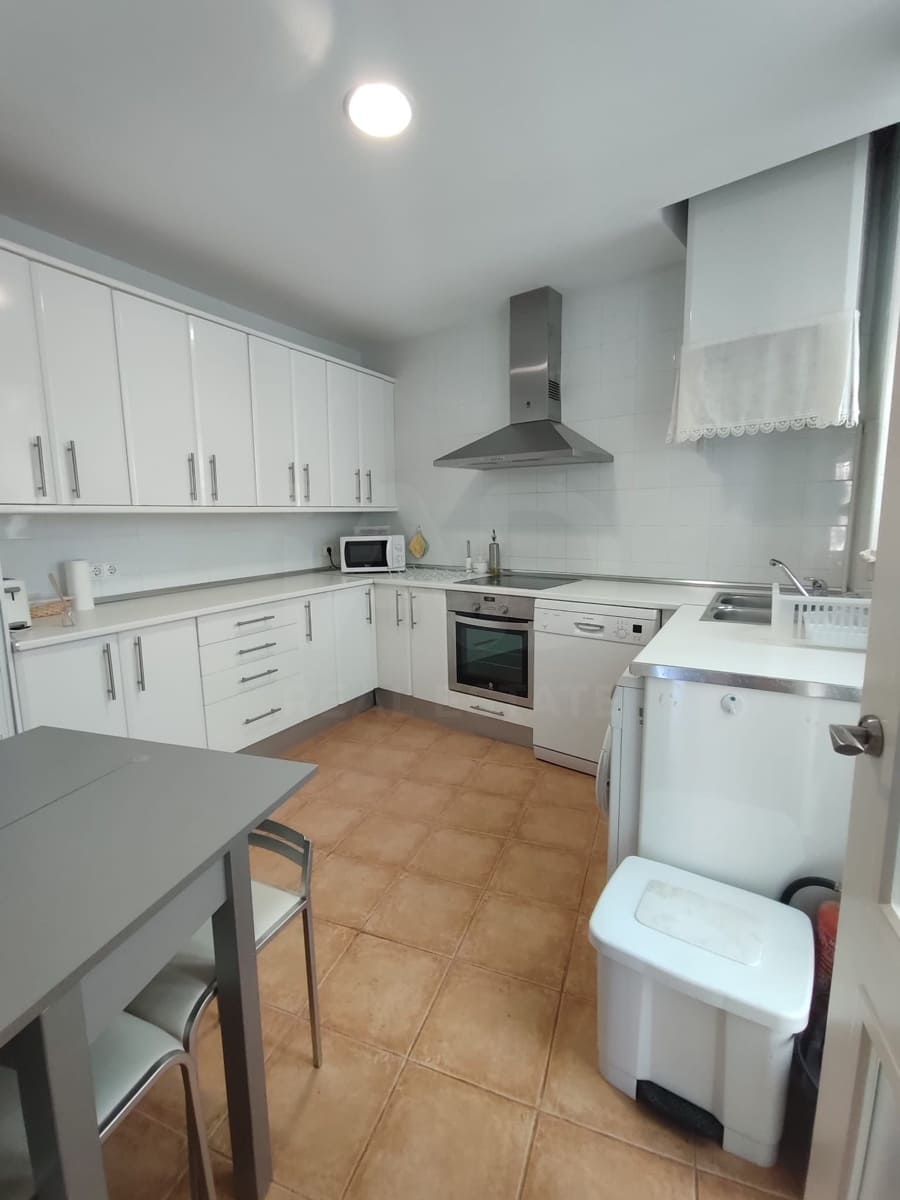 3 soveværelse Lejlighed til salg i Astorga - € 155.000 (Ref: 10020034)