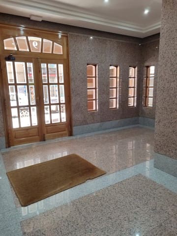 2 bedroom Apartment for sale in León city with garage - € 234,000 (Ref: 10020038)