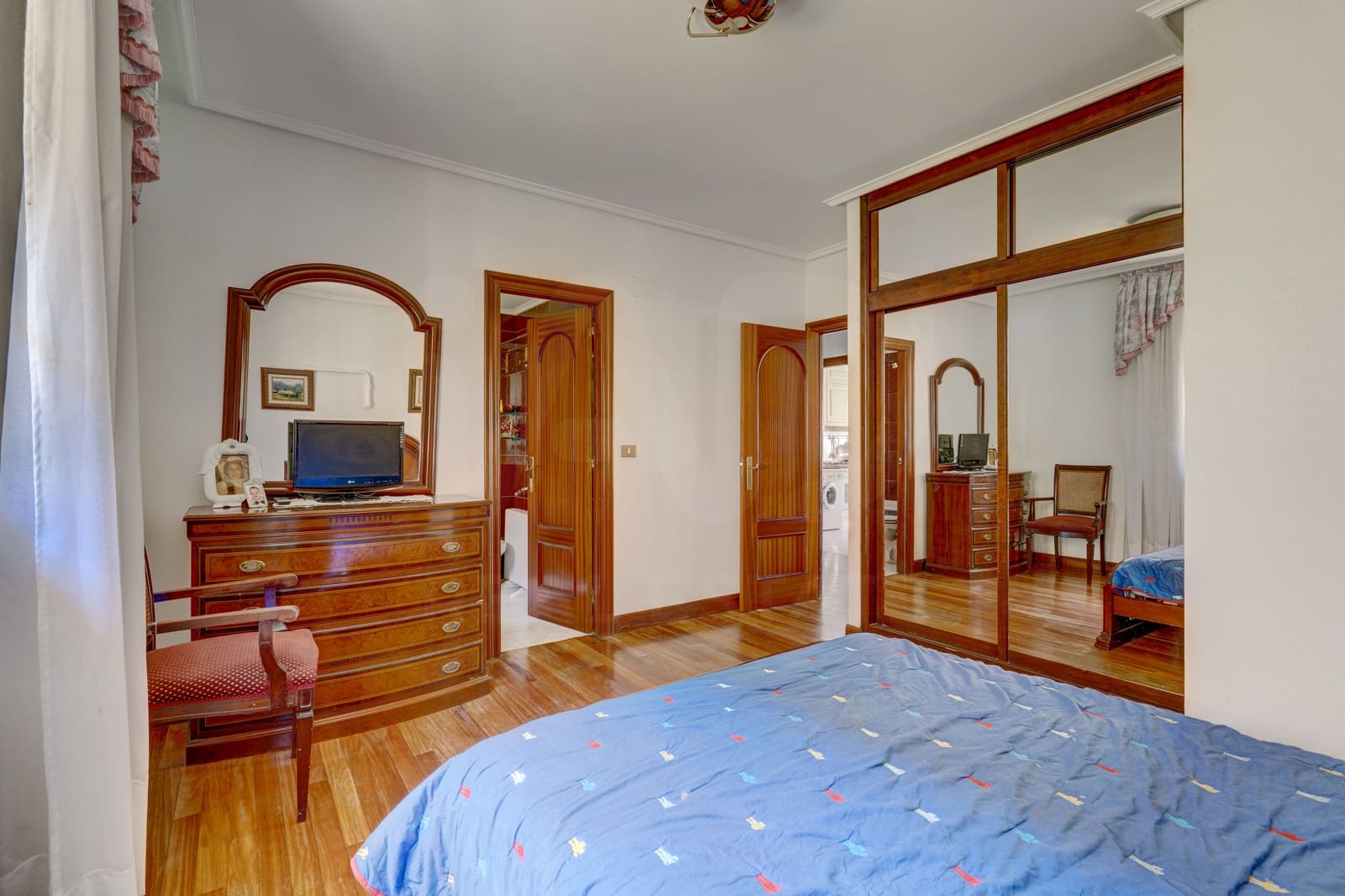 3 sovrum Lägenhet till salu i Castro-Urdiales med pool garage - 295 000 € (Ref: 10020040)