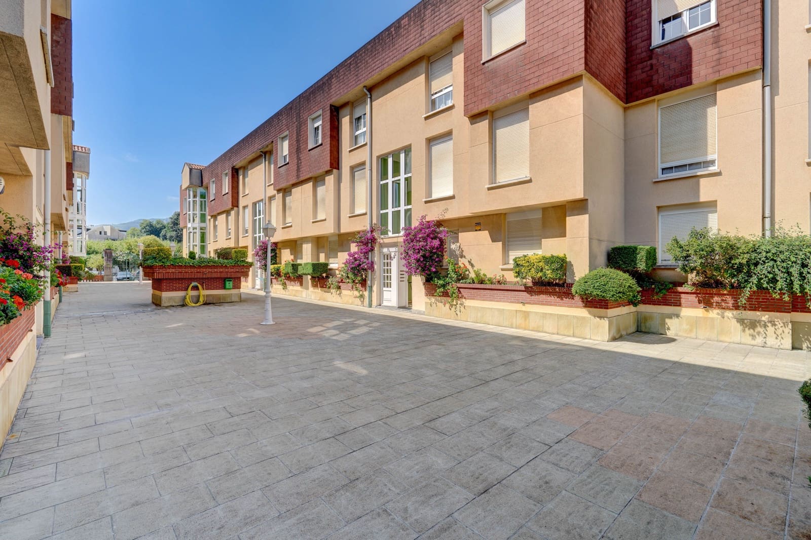 3 sovrum Lägenhet till salu i Castro-Urdiales med pool garage - 295 000 € (Ref: 10020040)