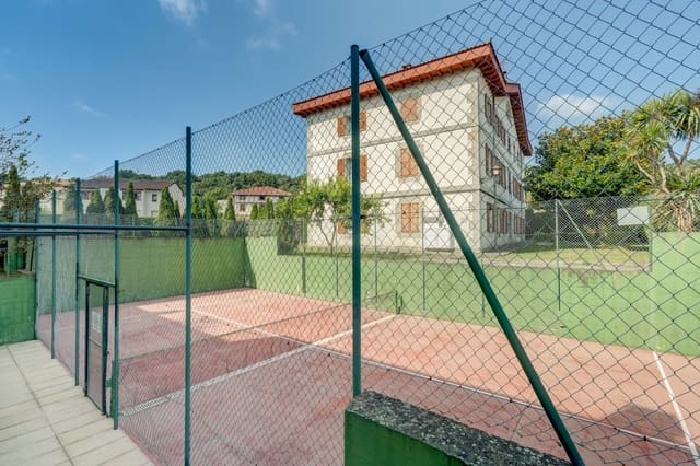 3 Zimmer Apartment zu verkaufen in Castro-Urdiales mit Pool Garage - 295.000 € (Ref: 10020040)