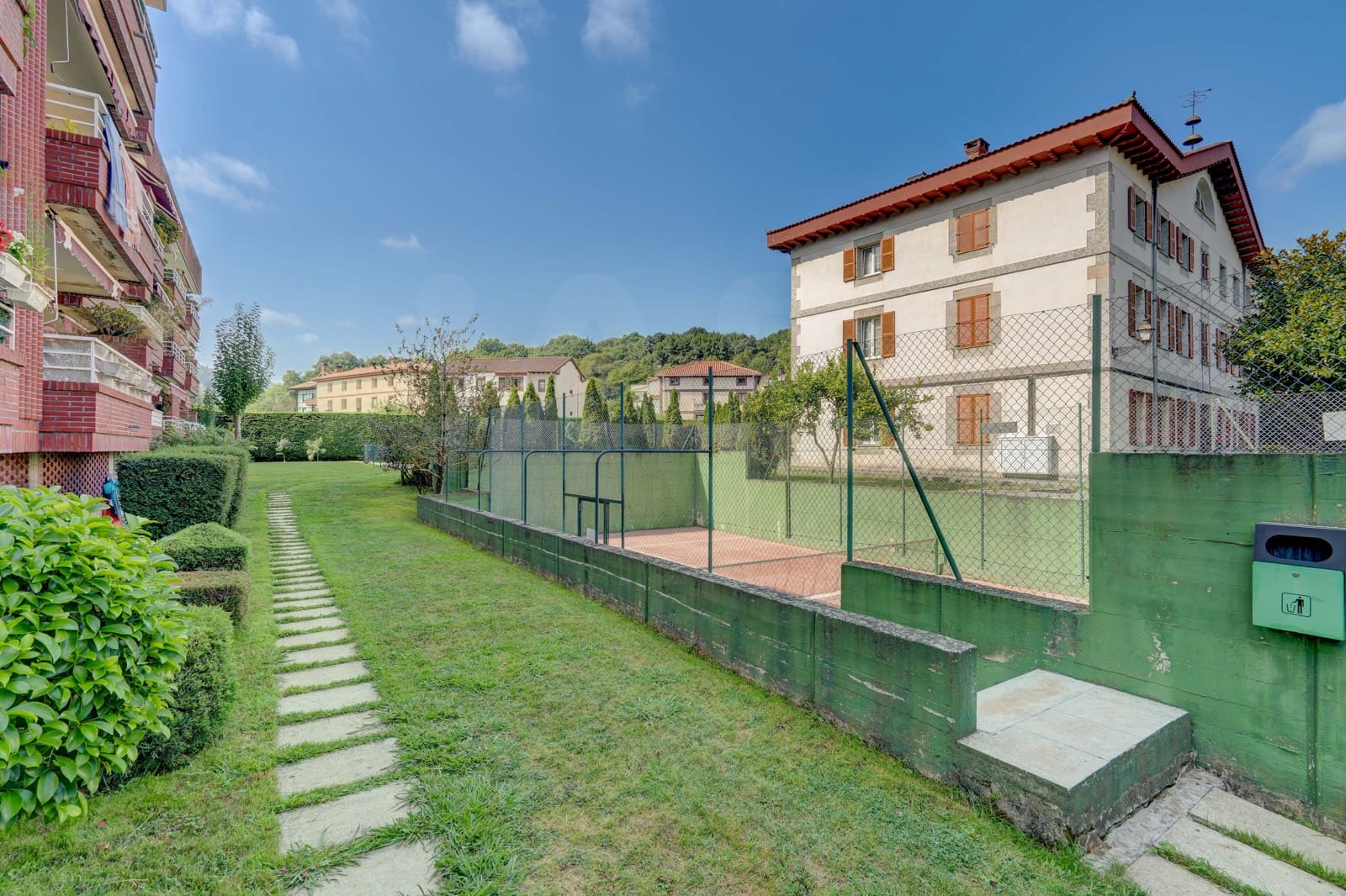 3 sovrum Lägenhet till salu i Castro-Urdiales med pool garage - 295 000 € (Ref: 10020040)