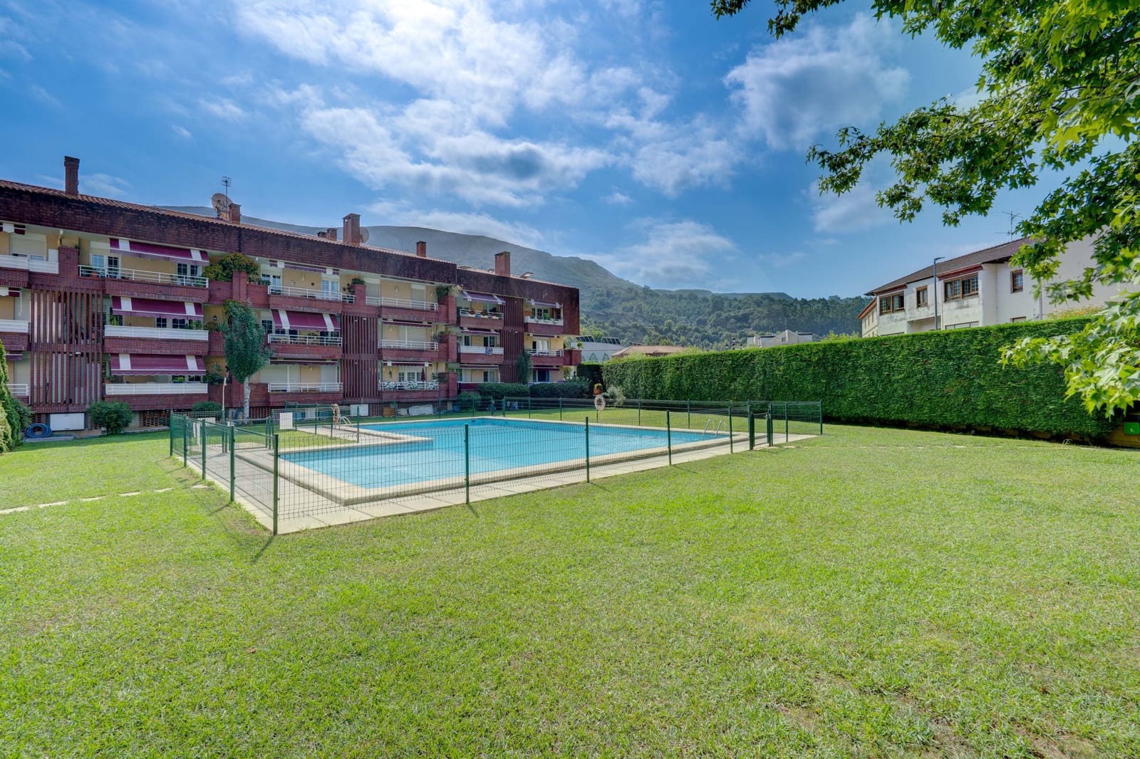 3 sovrum Lägenhet till salu i Castro-Urdiales med pool garage - 295 000 € (Ref: 10020040)
