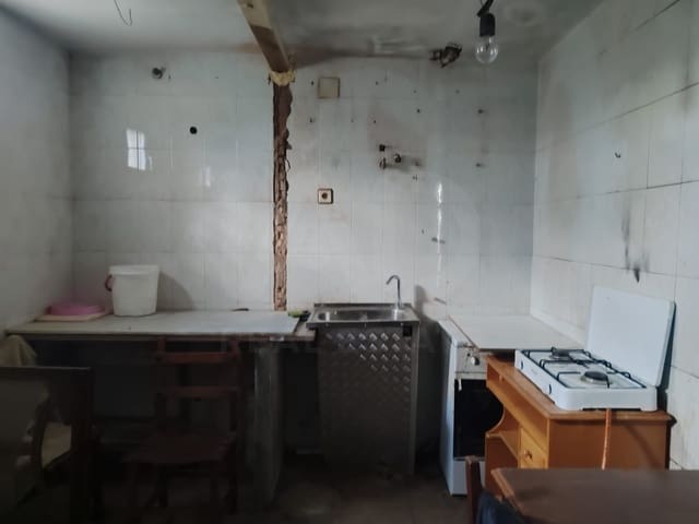 Commercial for sale in Astorga - € 199,000 (Ref: 10020042)