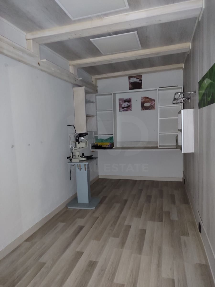 Erhverv til salg i Astorga - € 174.000 (Ref: 10020045)