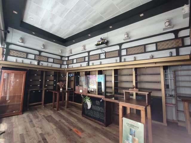 Local Comercial en Astorga en venta - 174.000 € (Ref: 10020045)