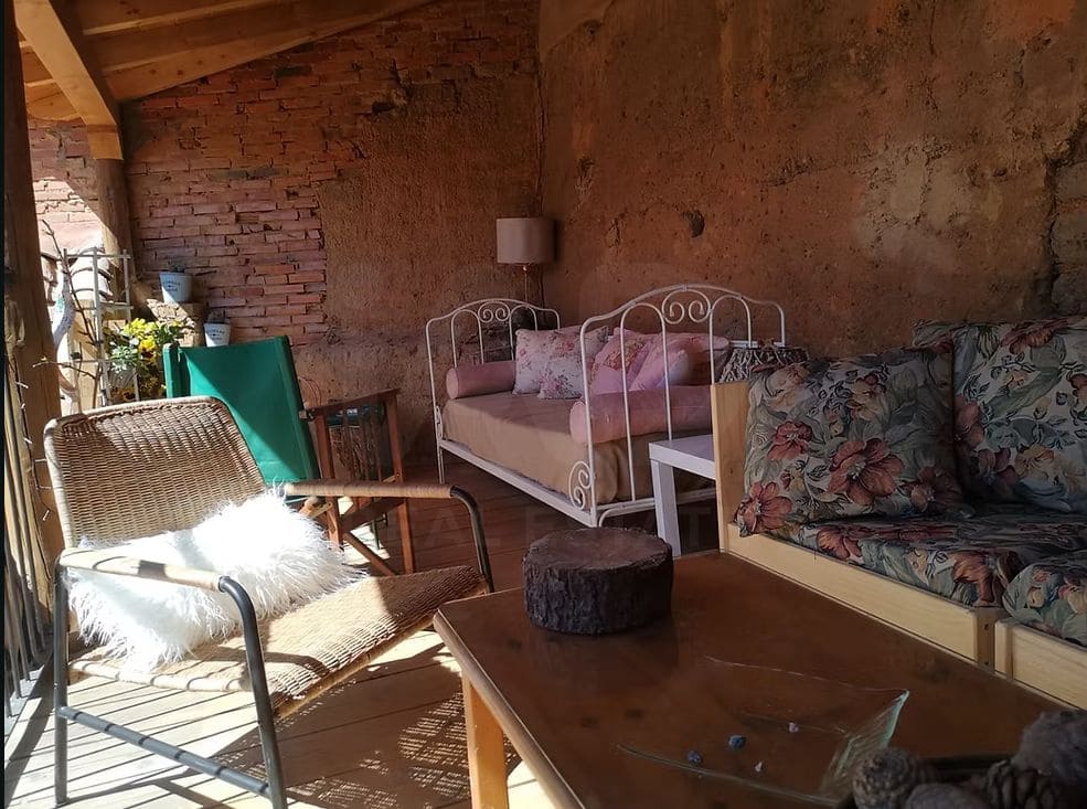 6 slaapkamer Commercieel te koop in Leon stad - € 379.000 (Ref: 10020046)