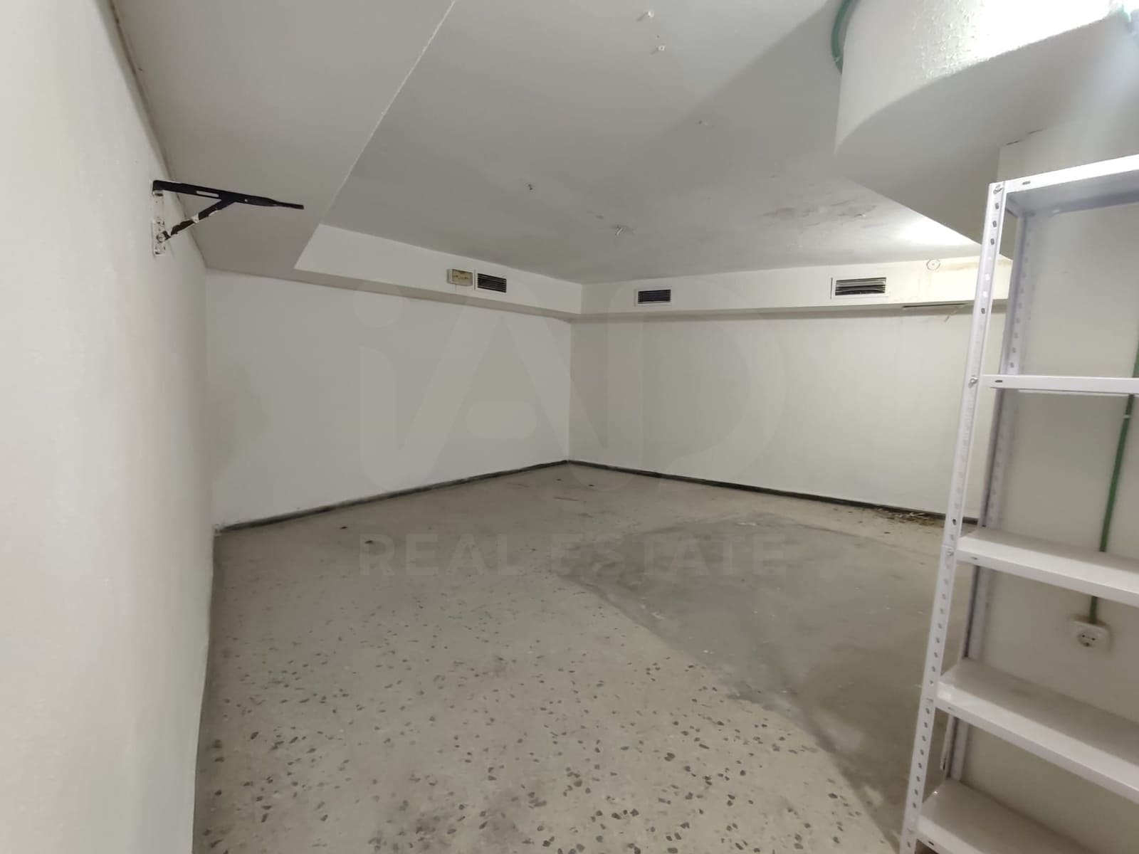Kommersiell til salgs i Astorga - € 19 900 (Ref: 10020047)