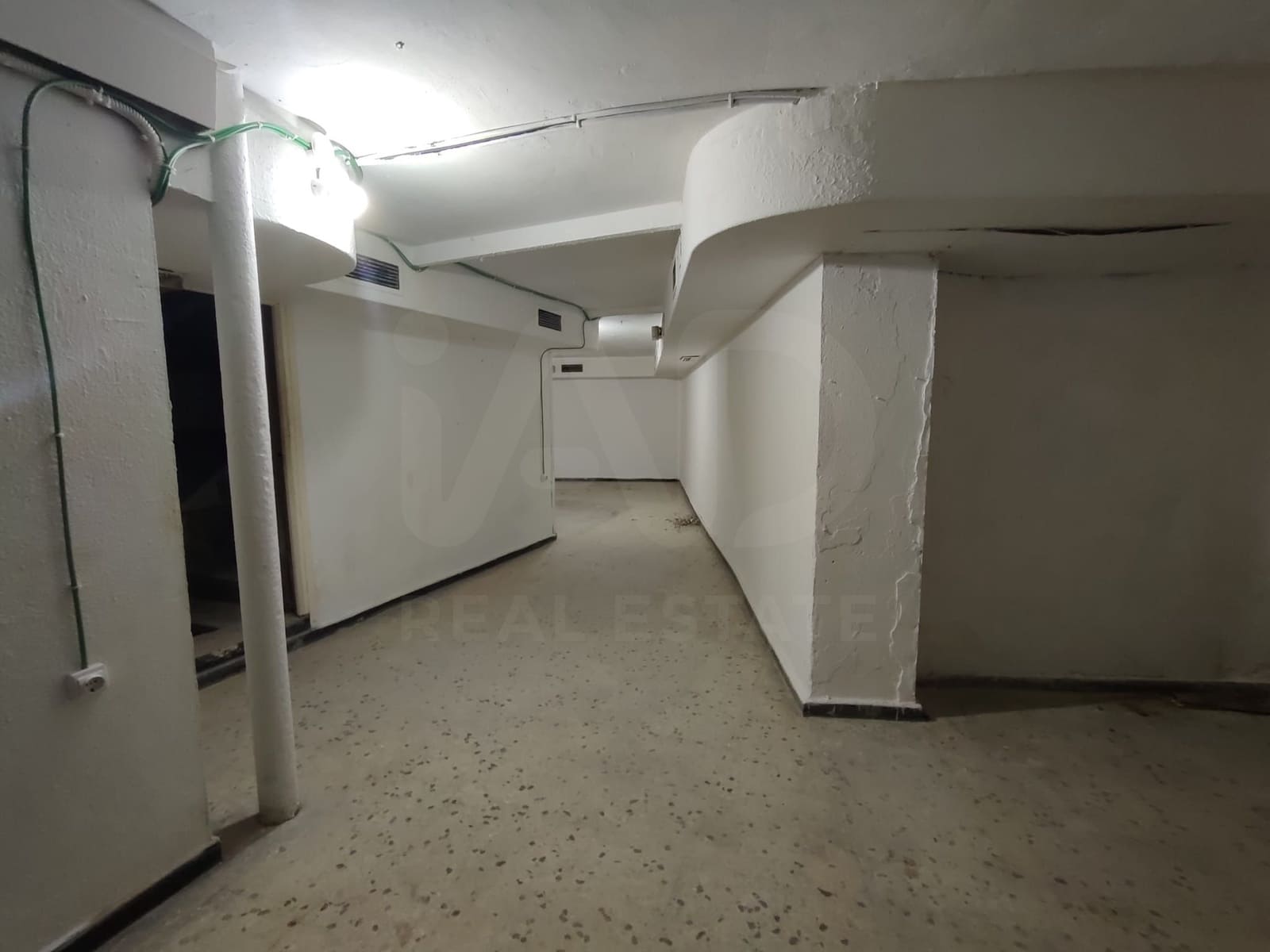 Kommersiell til salgs i Astorga - € 19 900 (Ref: 10020047)