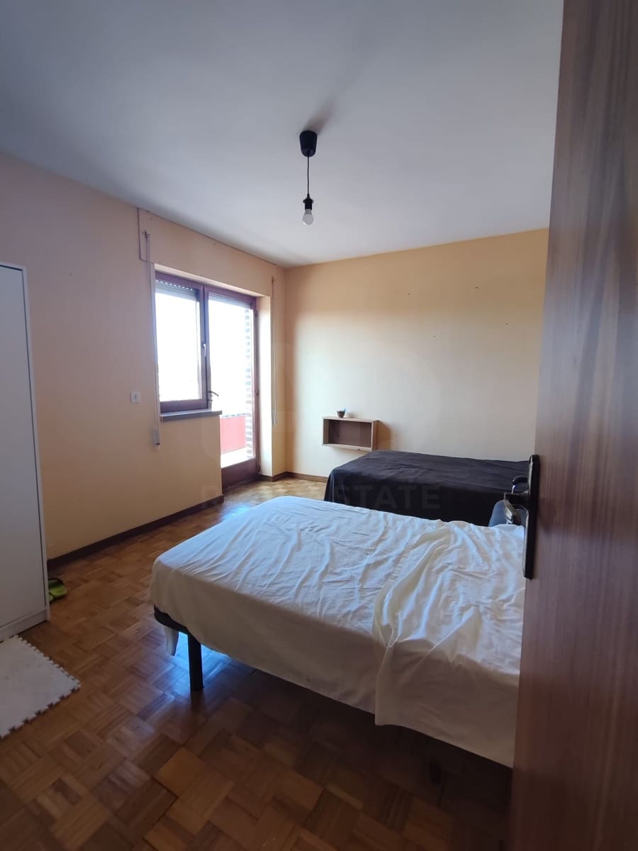 3 sypialnia Penthouse na sprzedaż w Villarejo de Orbigo z basenem - 69 000 € (Ref: 10020050)