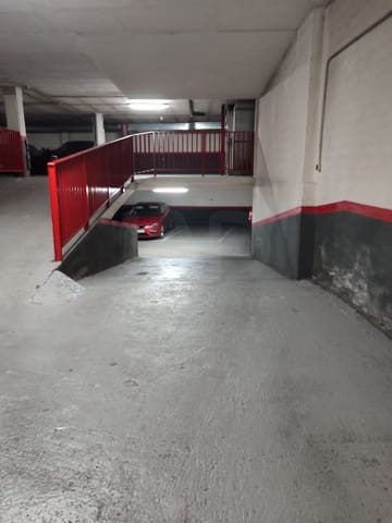 Garage in vendita in León città - 24.900 € (Rif: 10020052)