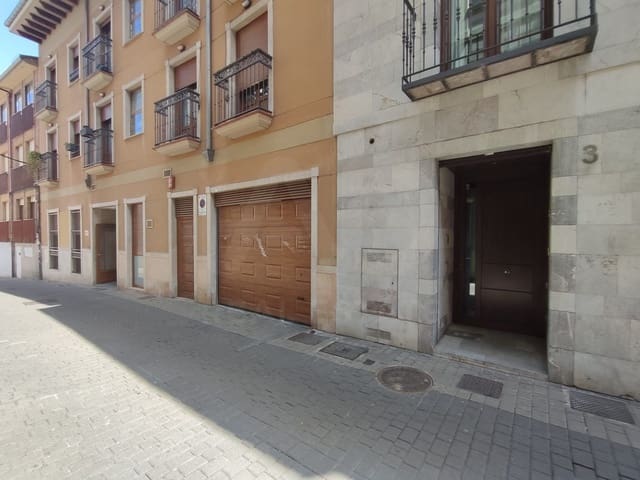 Garage in vendita in León città - 24.900 € (Rif: 10020052)