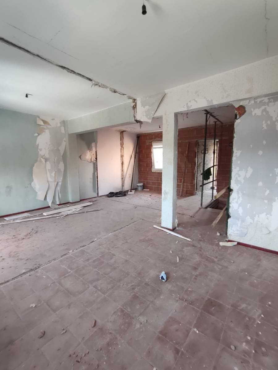 Terraced Villa for sale in Valverde de la Virgen - € 109,000 (Ref: 10020055)