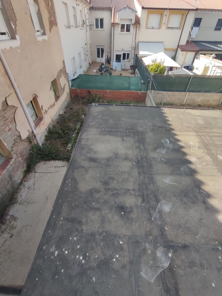 Terraced Villa for sale in Valverde de la Virgen - € 109,000 (Ref: 10020055)