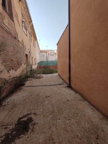 Terraced Villa for sale in Valverde de la Virgen - € 109,000 (Ref: 10020055)