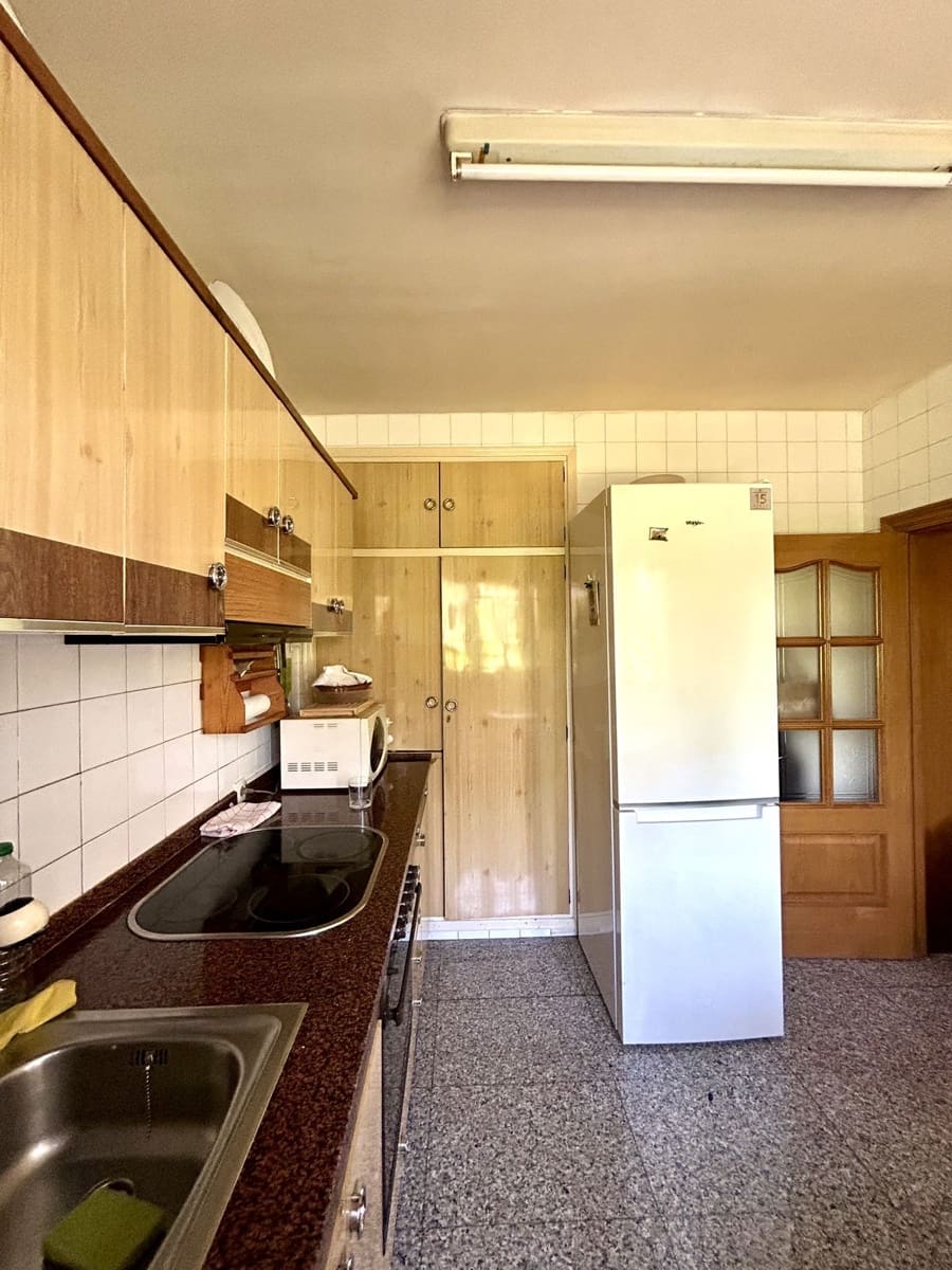 3 makuuhuone Huvila myytävänä paikassa Villadangos del Paramo mukana uima-altaan 
autotalli - 237 000 € (Ref: 10020057)