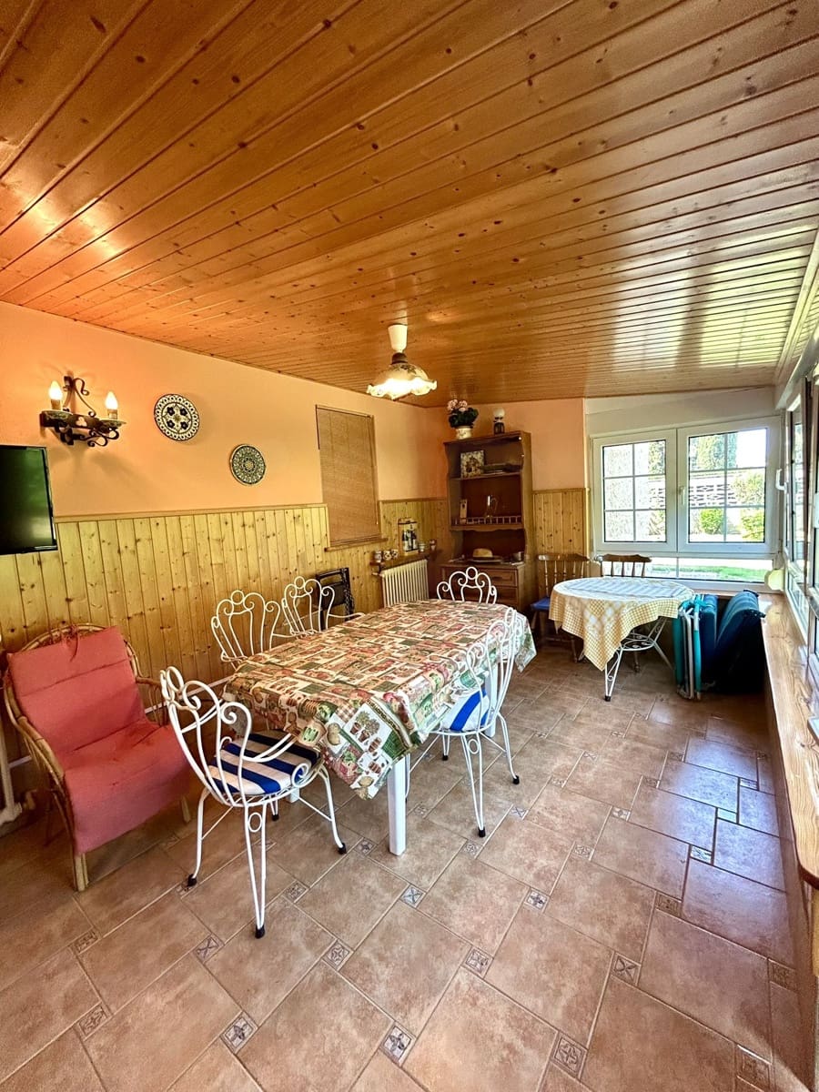 3 makuuhuone Huvila myytävänä paikassa Villadangos del Paramo mukana uima-altaan 
autotalli - 237 000 € (Ref: 10020057)