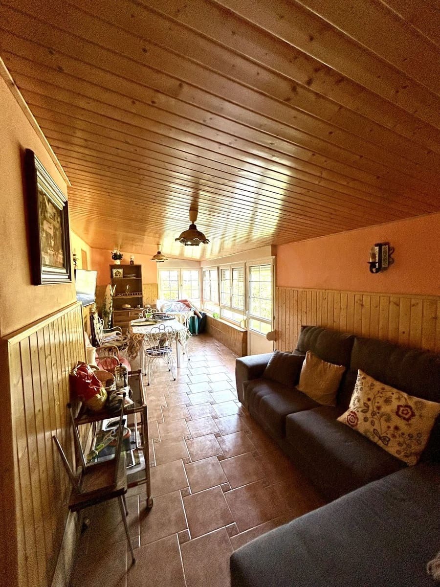3 makuuhuone Huvila myytävänä paikassa Villadangos del Paramo mukana uima-altaan 
autotalli - 237 000 € (Ref: 10020057)