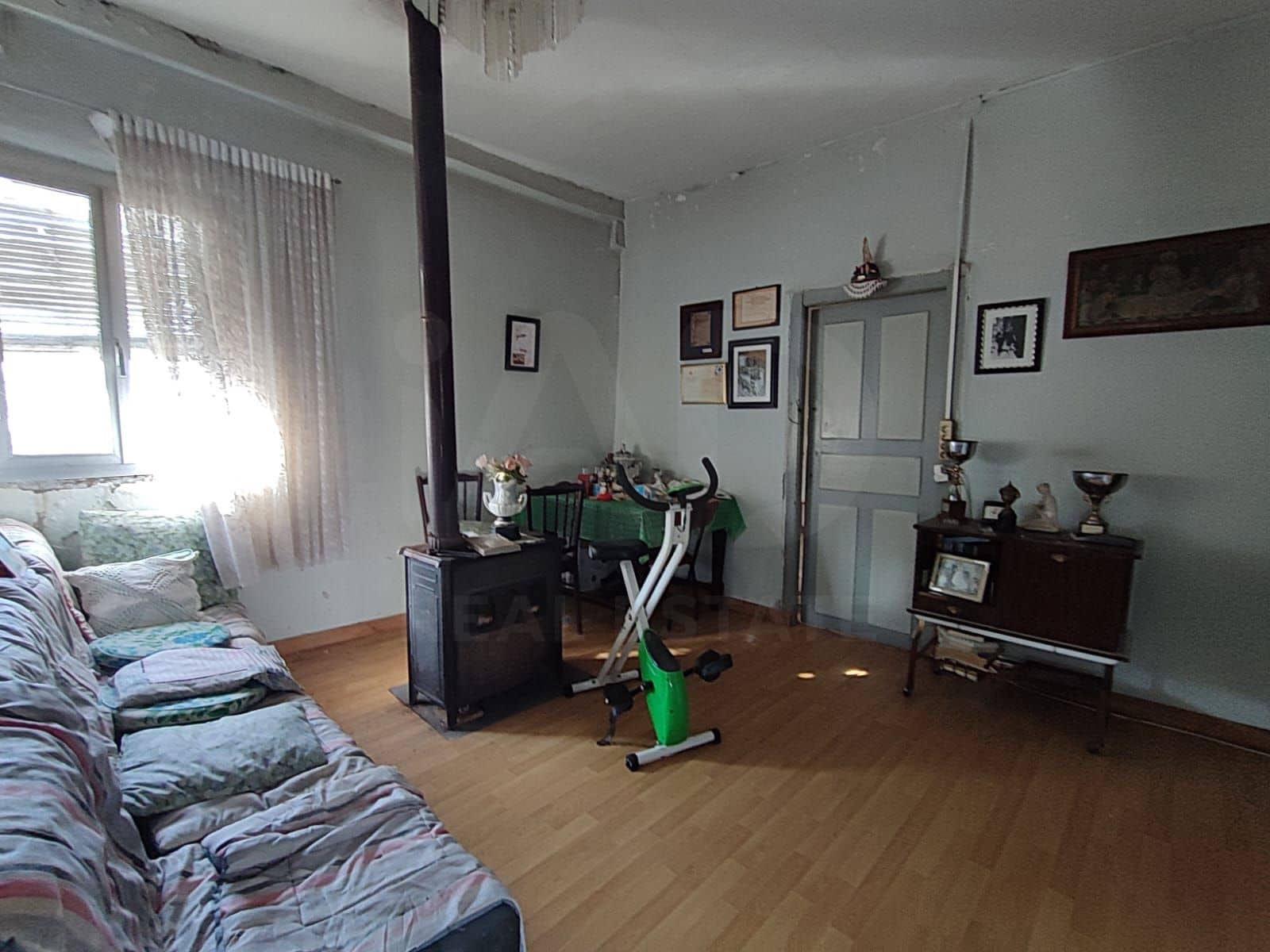4 sovrum Finca/Hus på landet till salu i Villarejo de Orbigo med garage - 34 990 € (Ref: 10020059)