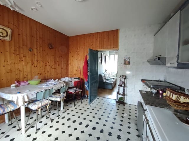 4 bedroom Finca/Country House for sale in Veguellina de Orbigo, Villarejo de Orbigo with garage - € 34,990 (Ref: 10020059)