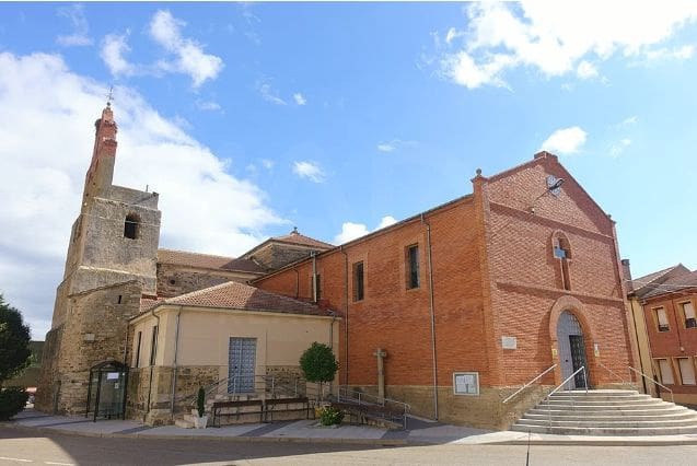 2 quarto Casa em Banda para venda em San Cristobal de la Polantera - 34 900 € (Ref: 10020062)