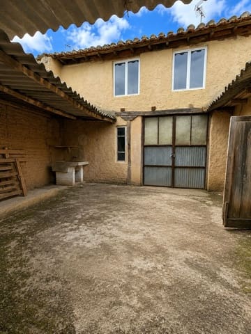 2 quarto Casa em Banda para venda em San Cristóbal de la Polantera - 34 900 € (Ref: 10020062)