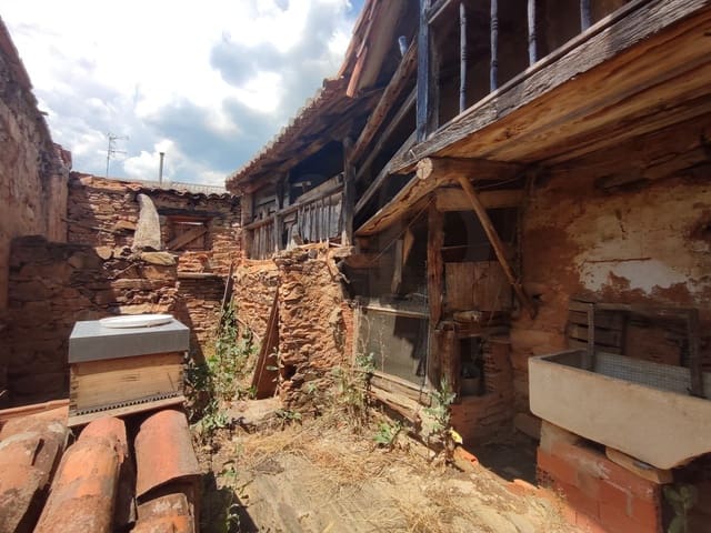 Finca/Casa di Campagna in vendita in Val de San Lorenzo - 34.900 € (Rif: 10020063)