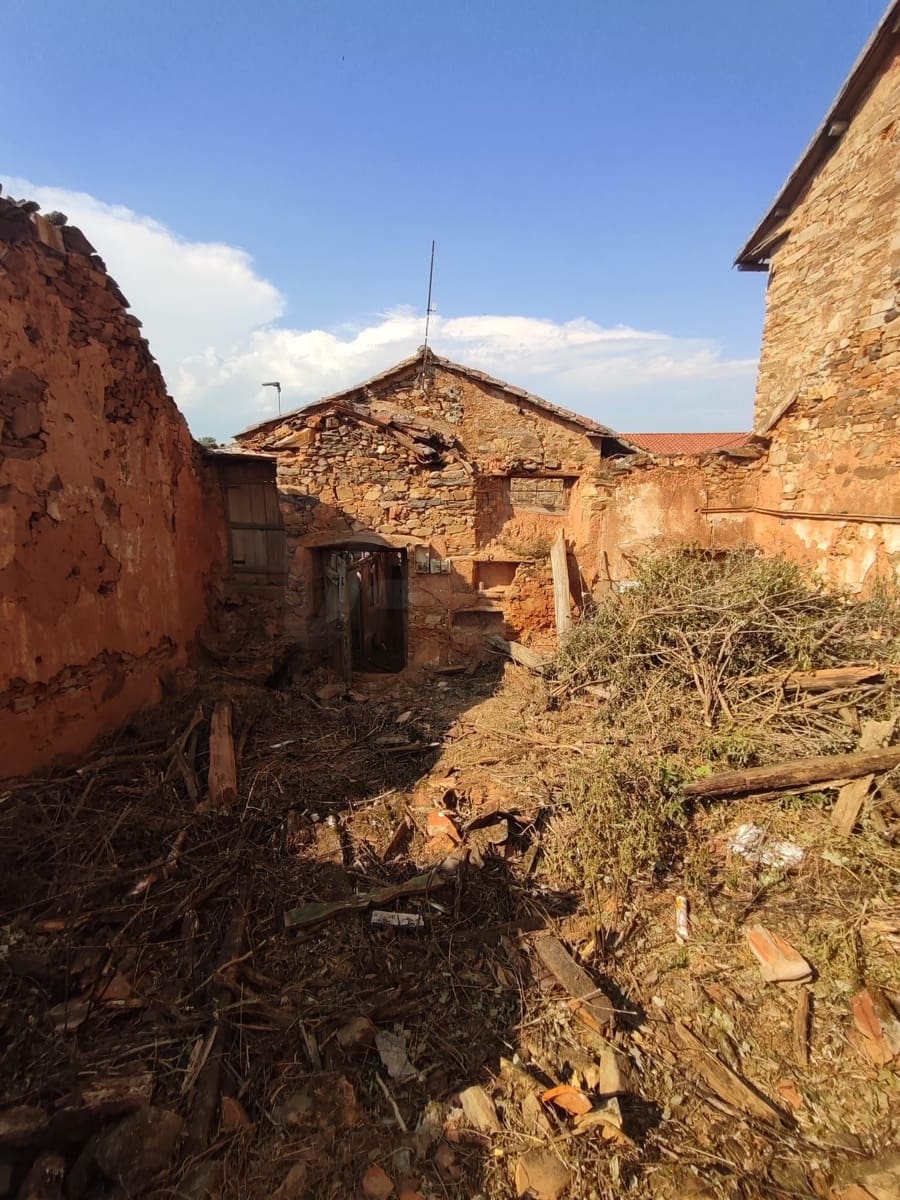Finca/Maison de Campagne à vendre à Val de San Lorenzo - 29 900 € (Ref: 10020065)