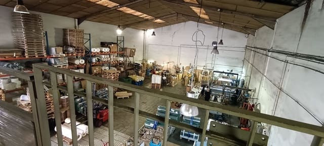 Commercial for sale in Ripollet - € 595,000 (Ref: 10021521)