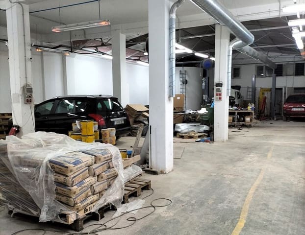 Kommersiell till salu i Zaragoza stad - 320 000 € (Ref: 10021522)