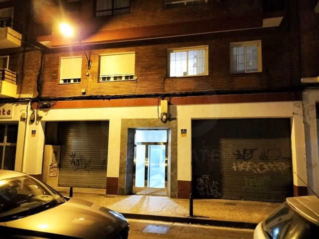 Kommersiell till salu i Zaragoza stad - 320 000 € (Ref: 10021522)