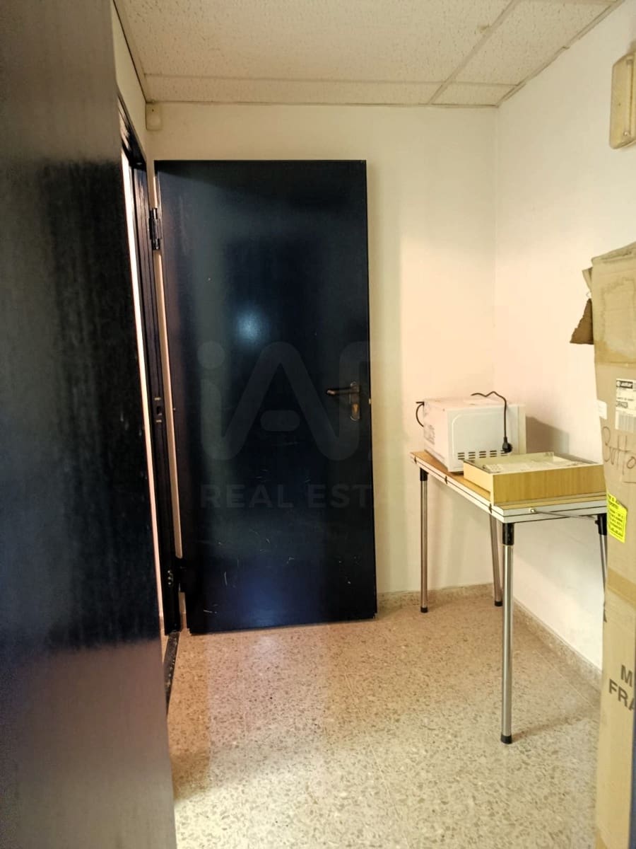 3 sovrum Kommersiell till salu i Zaragoza stad - 99 900 € (Ref: 10021527)