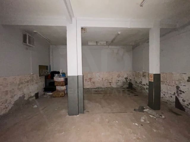 Kommersiell till salu i Nervión, Sevilla stad - 155 000 € (Ref: 10021530)