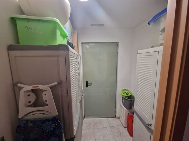 Garagem para venda em Badalona - 84 000 € (Ref: 10021532)