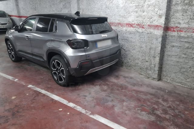 Garagem para venda em Badalona - 84 000 € (Ref: 10021532)