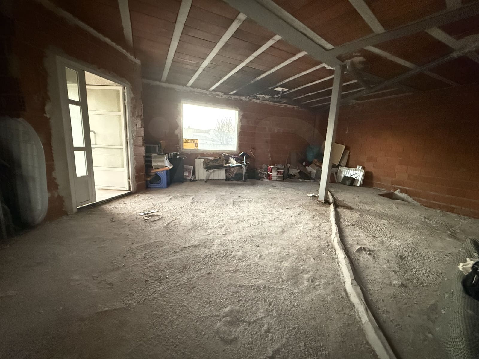 Commercial for sale in Carrion de Calatrava - € 50,630 (Ref: 10021533)