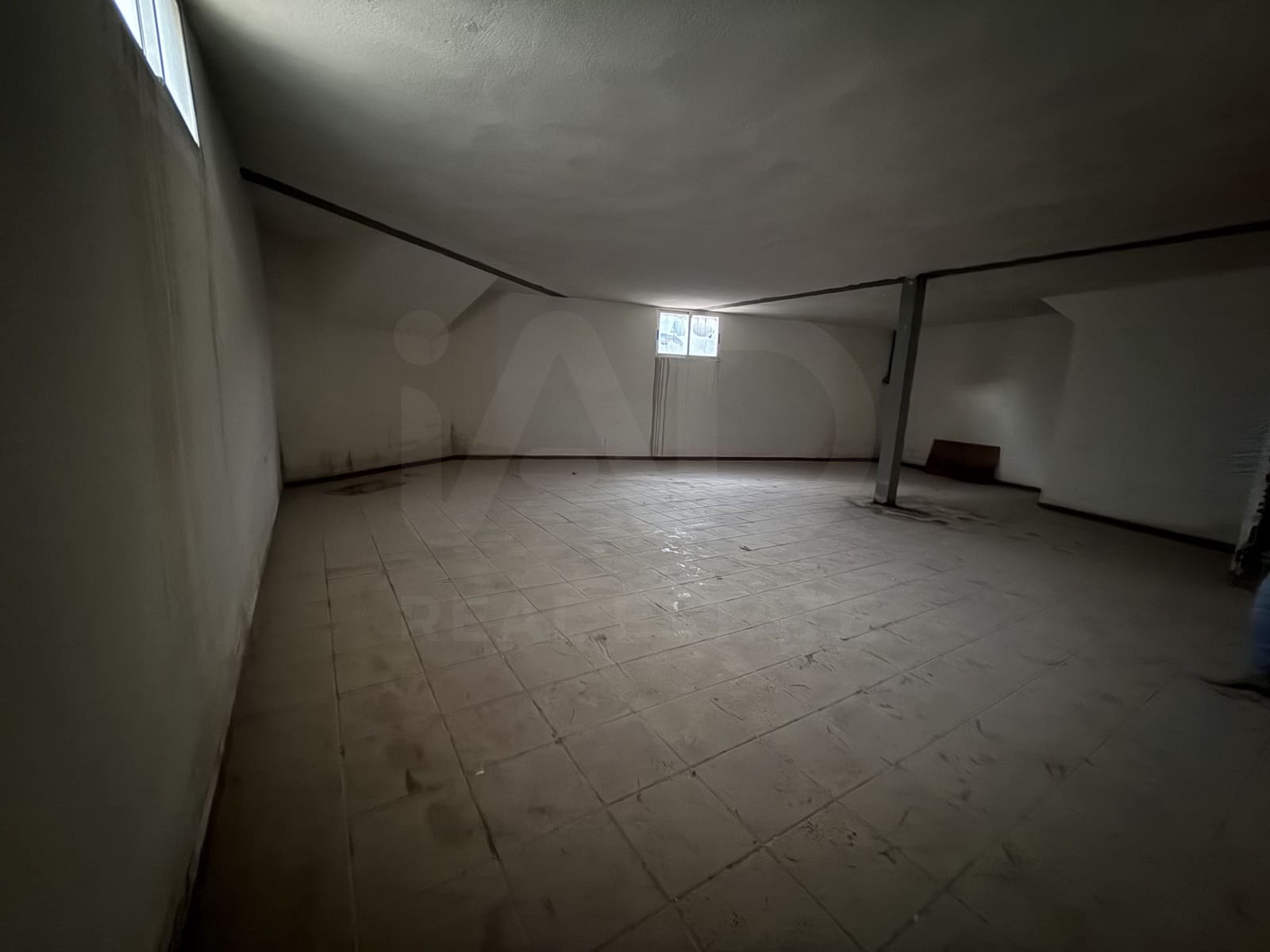 Commercial for sale in Carrion de Calatrava - € 50,630 (Ref: 10021533)