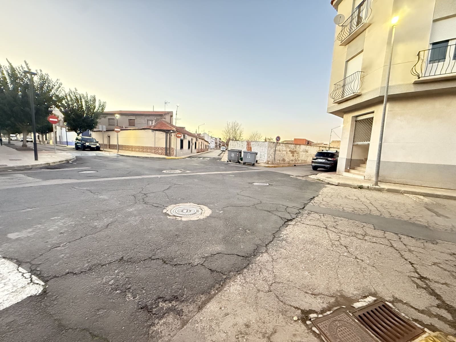 Commercial for sale in Carrion de Calatrava - € 50,630 (Ref: 10021533)