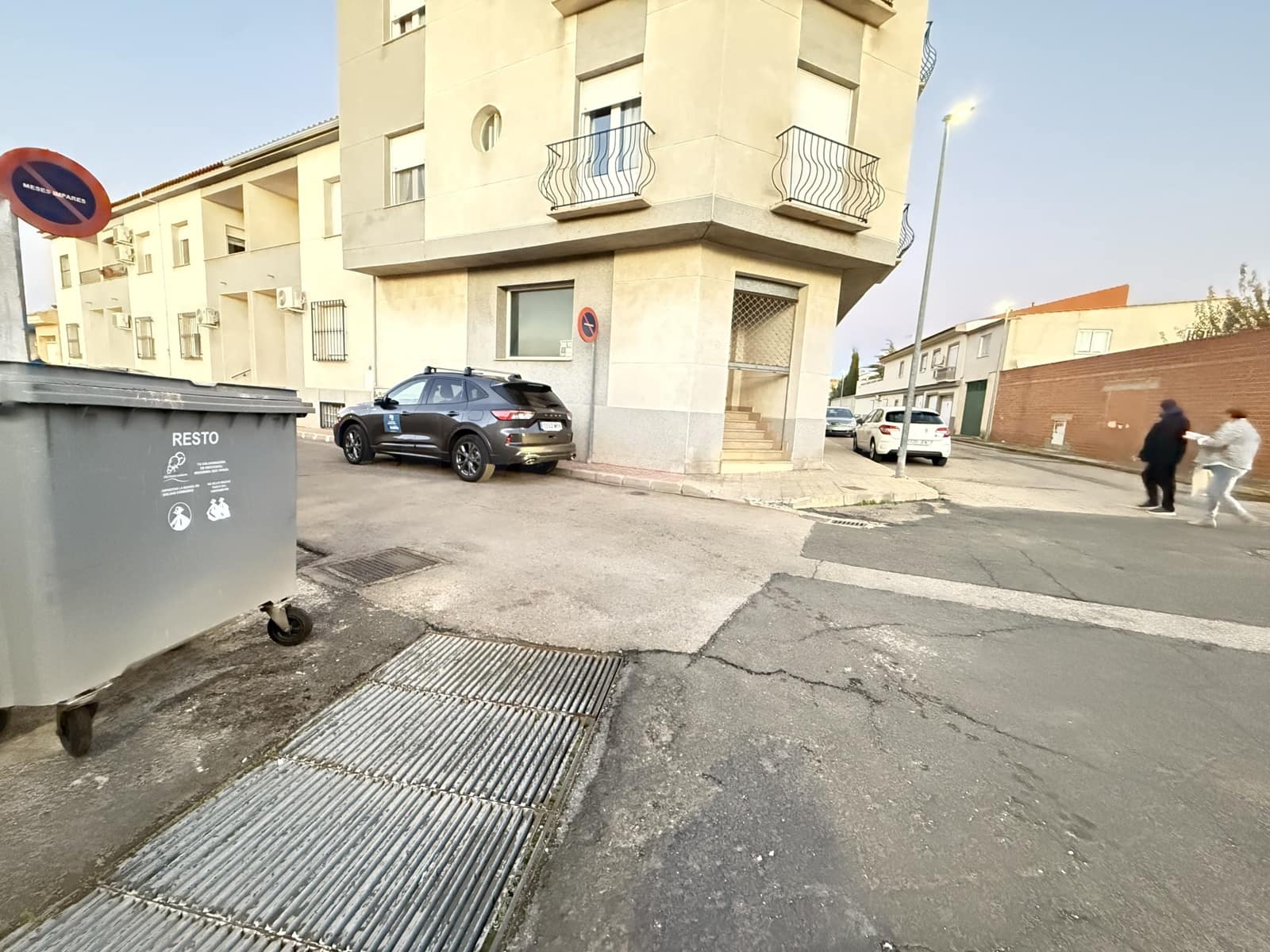 Commercial for sale in Carrion de Calatrava - € 50,630 (Ref: 10021533)