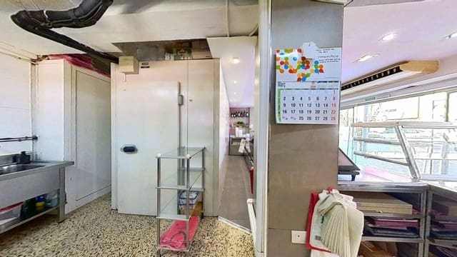 1 sovrum Kommersiell till salu i Tarragona stad - 259 000 € (Ref: 10021535)