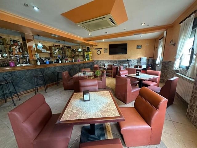 11 Zimmer Gewerbe zu verkaufen in El Burgo Ranero - 350.000 € (Ref: 10021541)