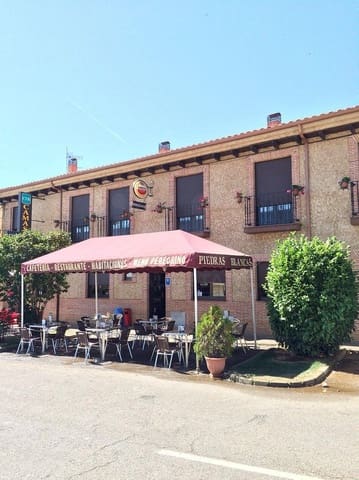 11 Zimmer Gewerbe zu verkaufen in El Burgo Ranero - 350.000 € (Ref: 10021541)