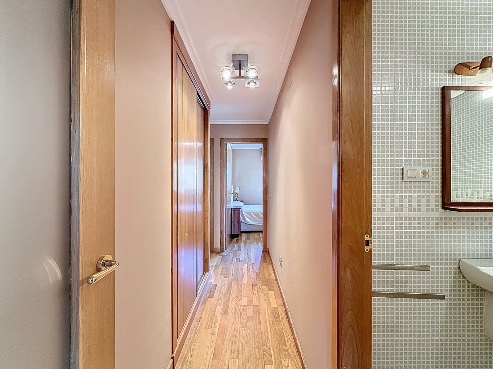 3 Zimmer Apartment zu verkaufen in Pontevedra Stadt mit Pool Garage - 315.000 € (Ref: 10021553)