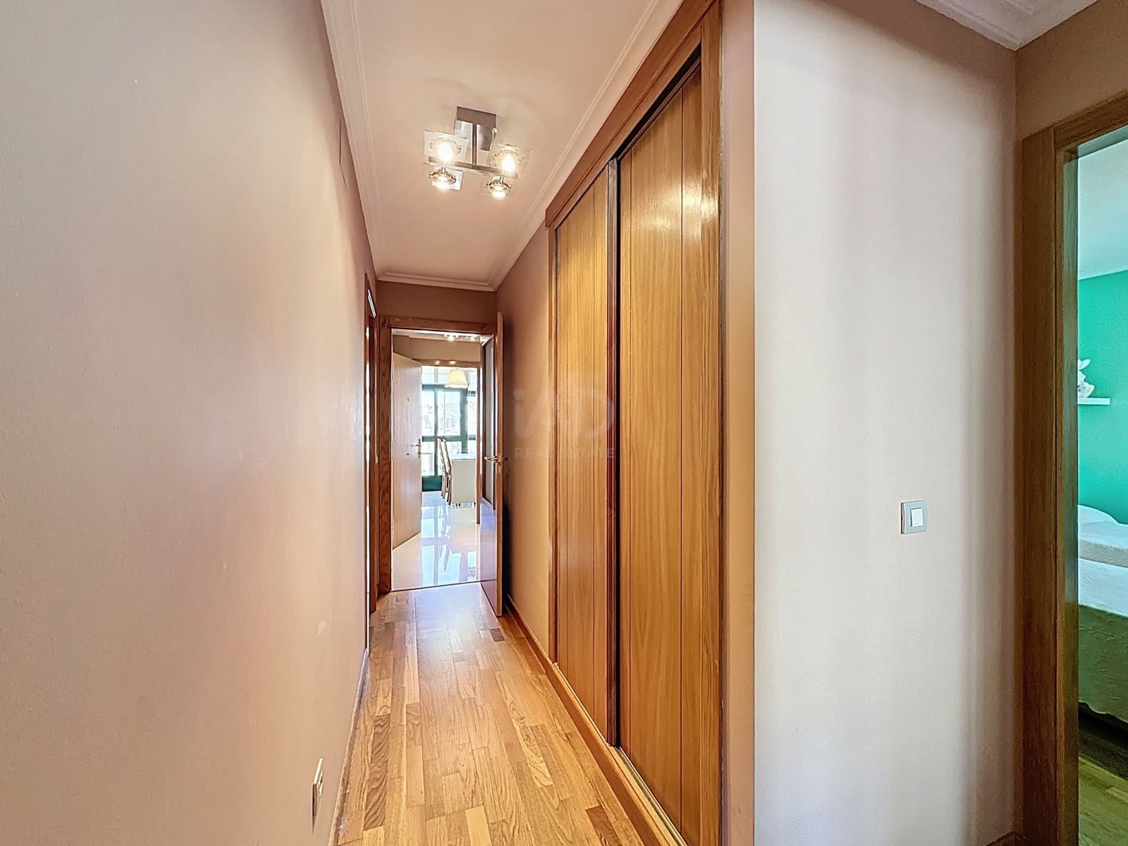 3 Zimmer Apartment zu verkaufen in Pontevedra Stadt mit Pool Garage - 315.000 € (Ref: 10021553)