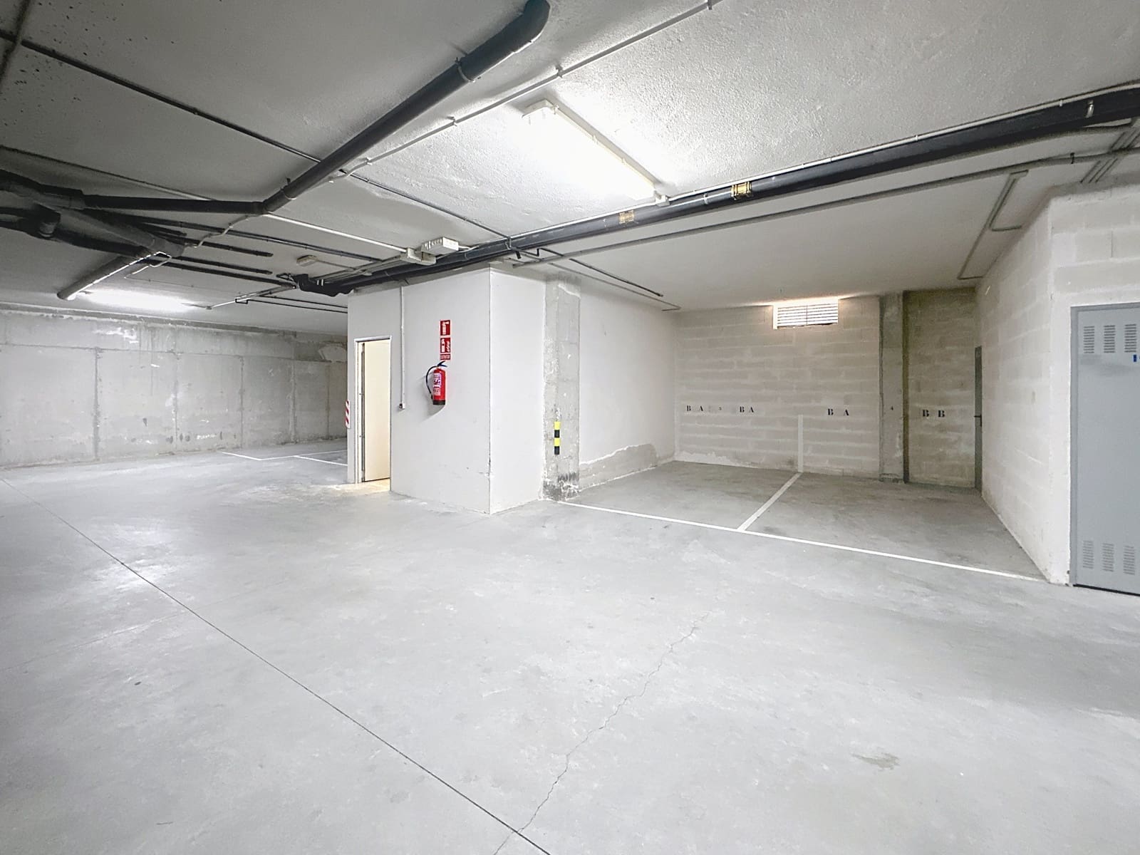 3 Zimmer Apartment zu verkaufen in Pontevedra Stadt mit Pool Garage - 315.000 € (Ref: 10021553)