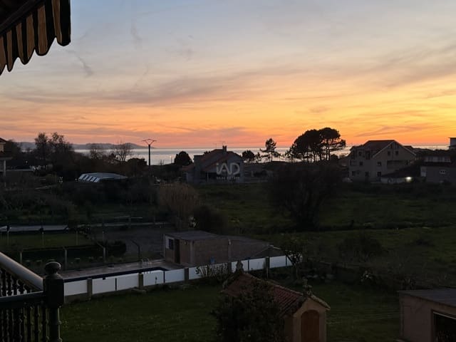 3 sovrum Lägenhet till salu i Pontevedra stad med pool garage - 315 000 € (Ref: 10021553)