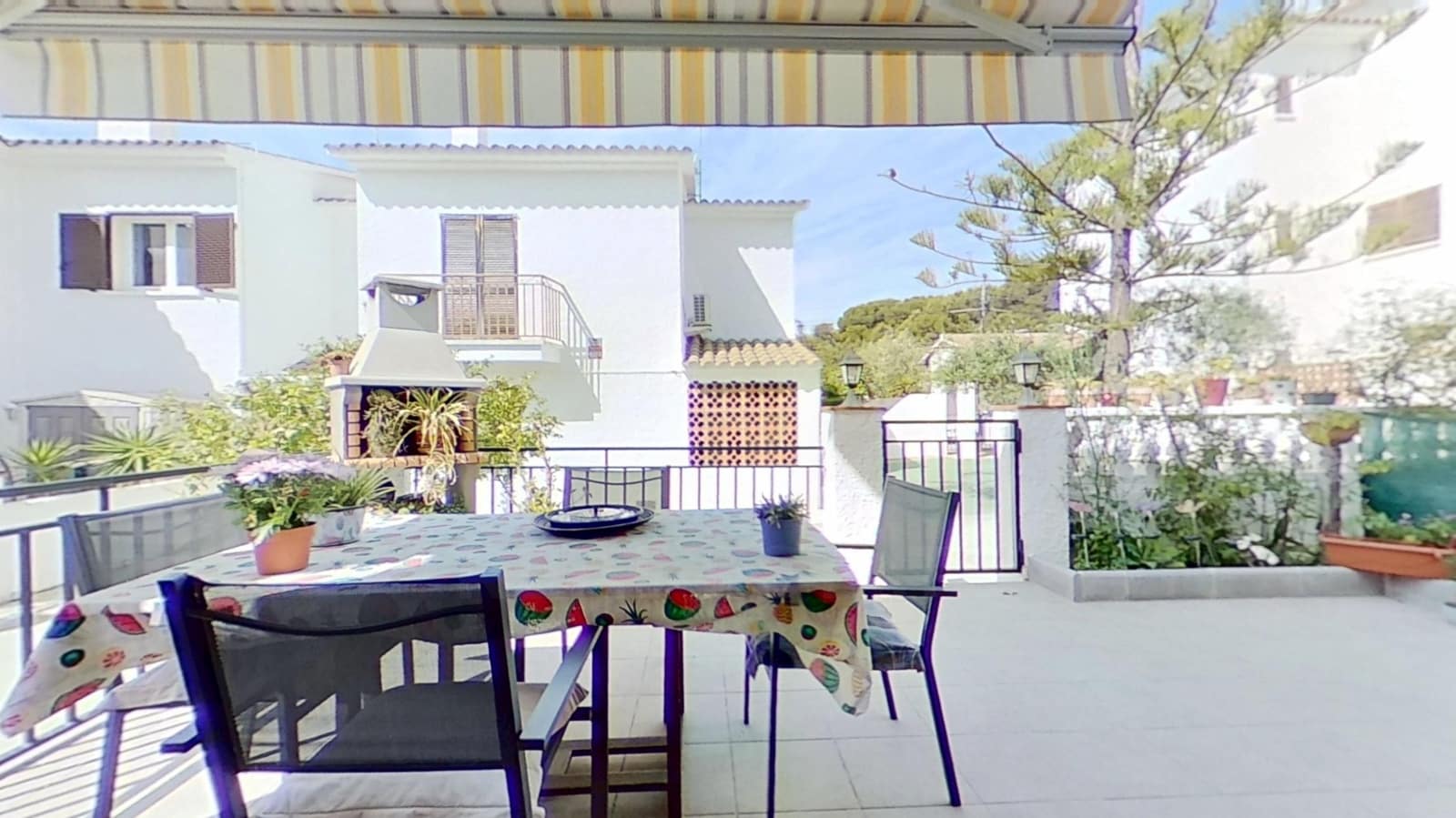 4 Zimmer Villa zu verkaufen in Tarragona Stadt mit Garage - 249.000 € (Ref: 10021558)