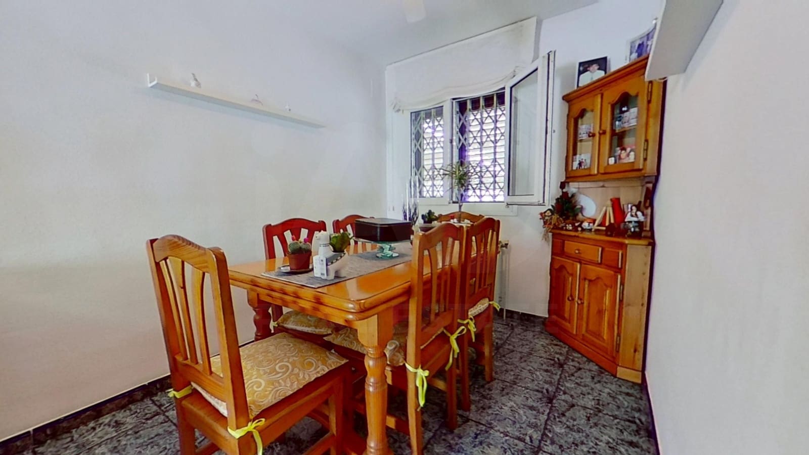 4 Zimmer Villa zu verkaufen in Tarragona Stadt mit Garage - 249.000 € (Ref: 10021558)